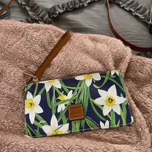 Dooney and Bourke wristlet